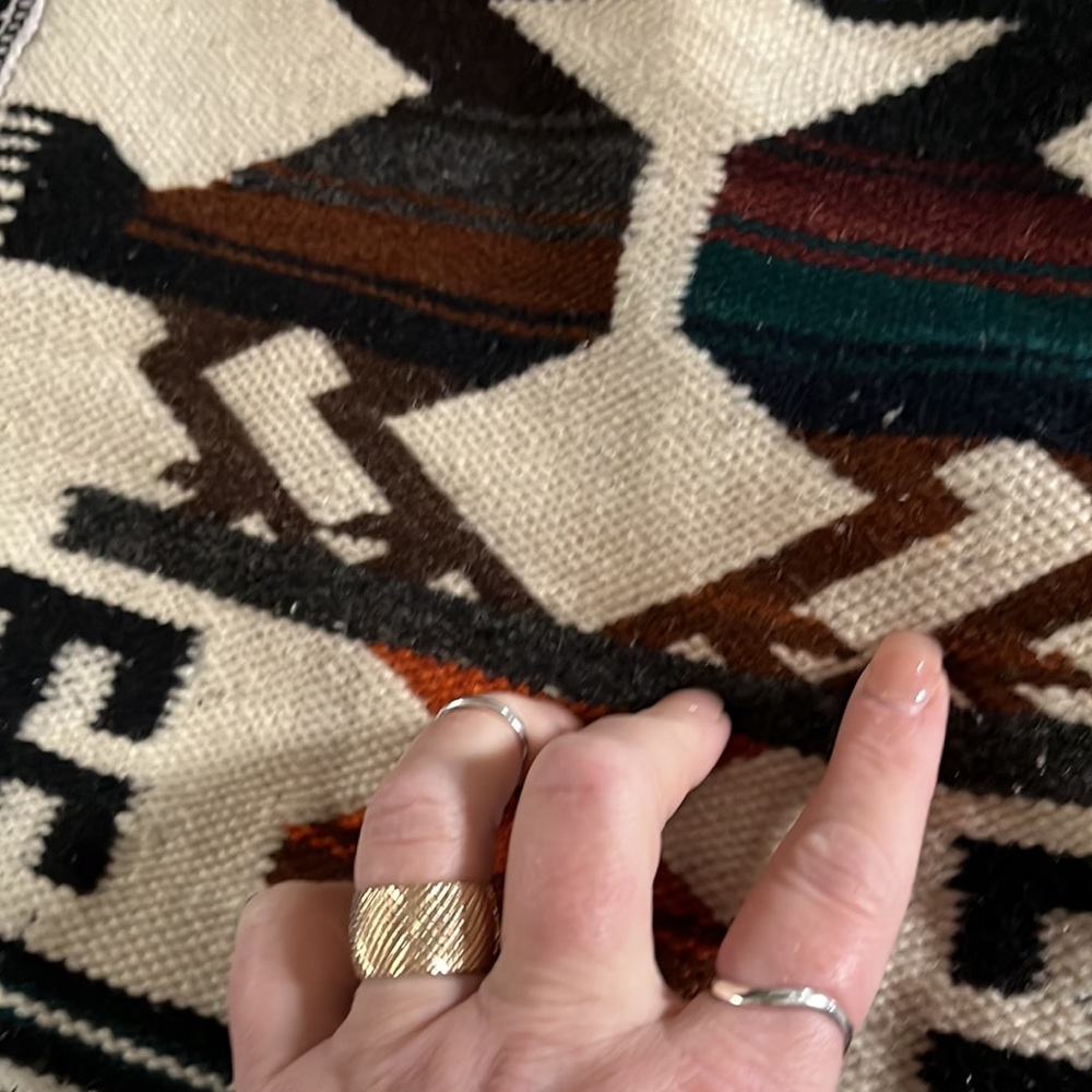 Yari Artesanis XL Wool Bag from Ecuador - Picture 8 of 15